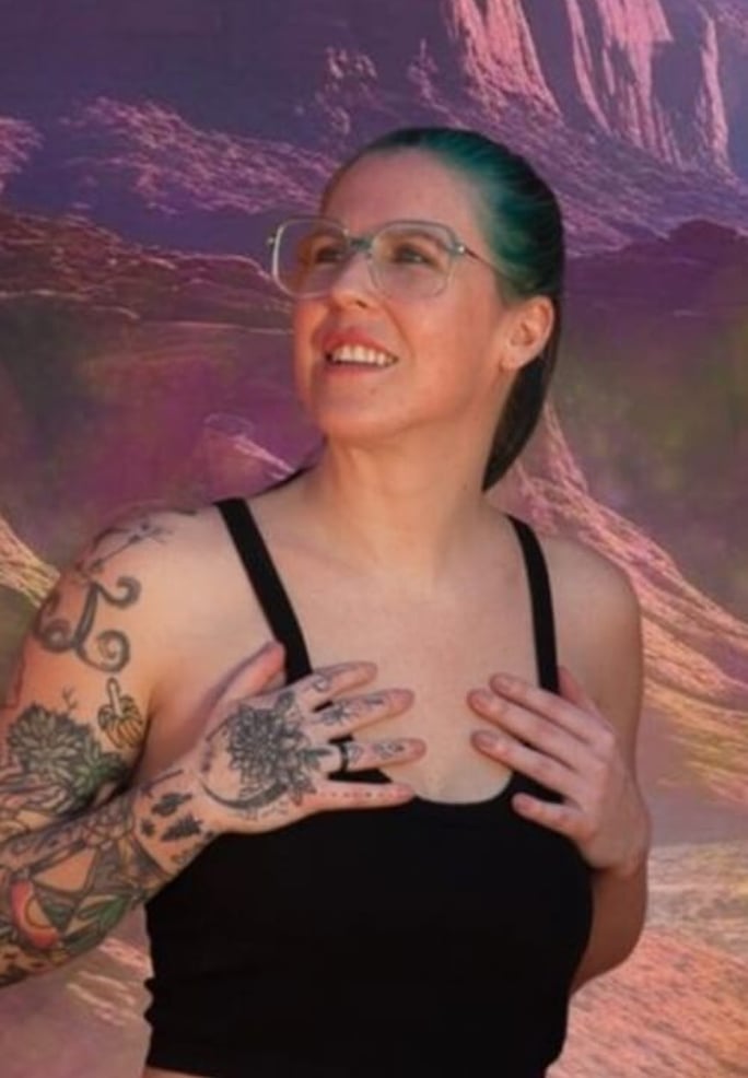 Nikki Zee VR